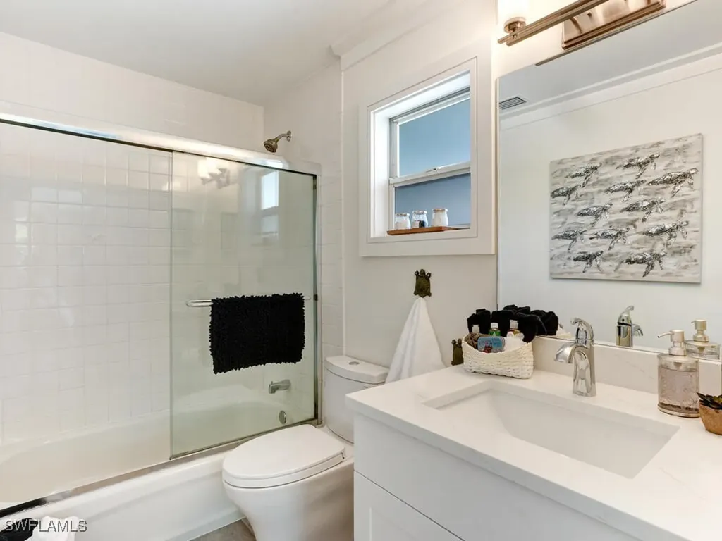 1279 10th Avenue N Naples FL 34102