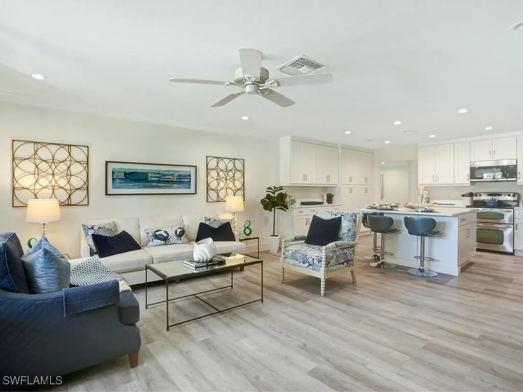 1279 10th Avenue N Naples FL 34102