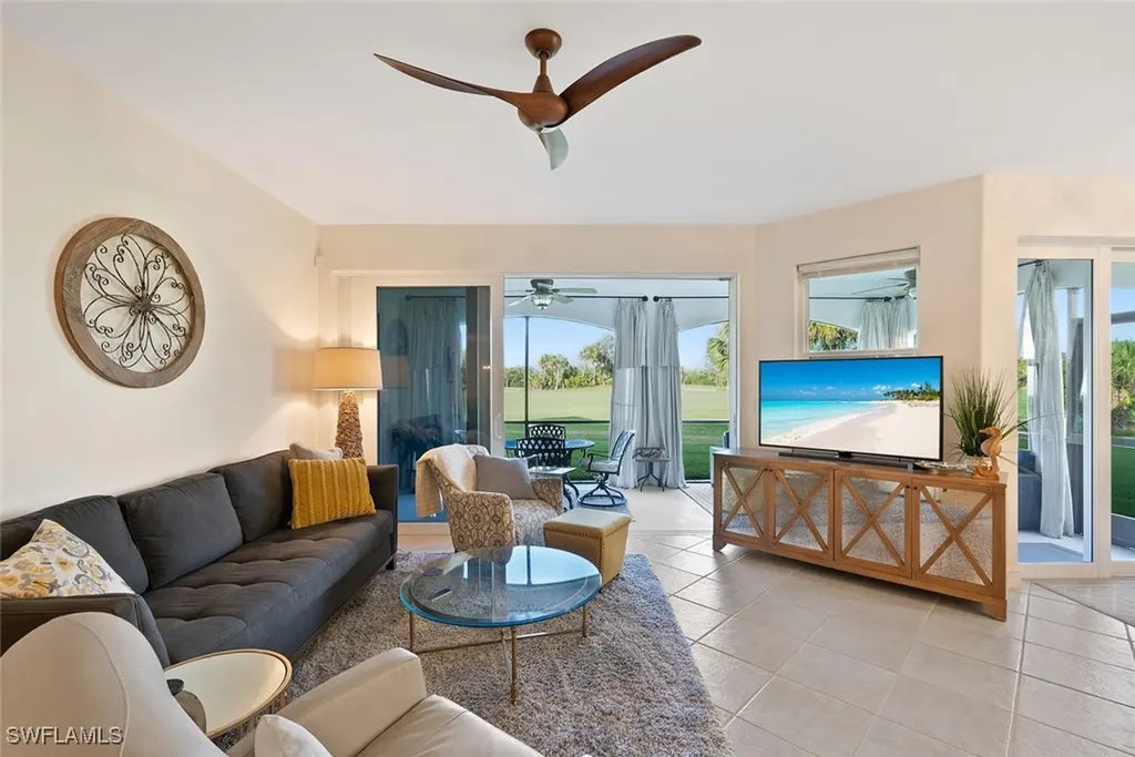 1286 Rialto Way Naples FL 34114