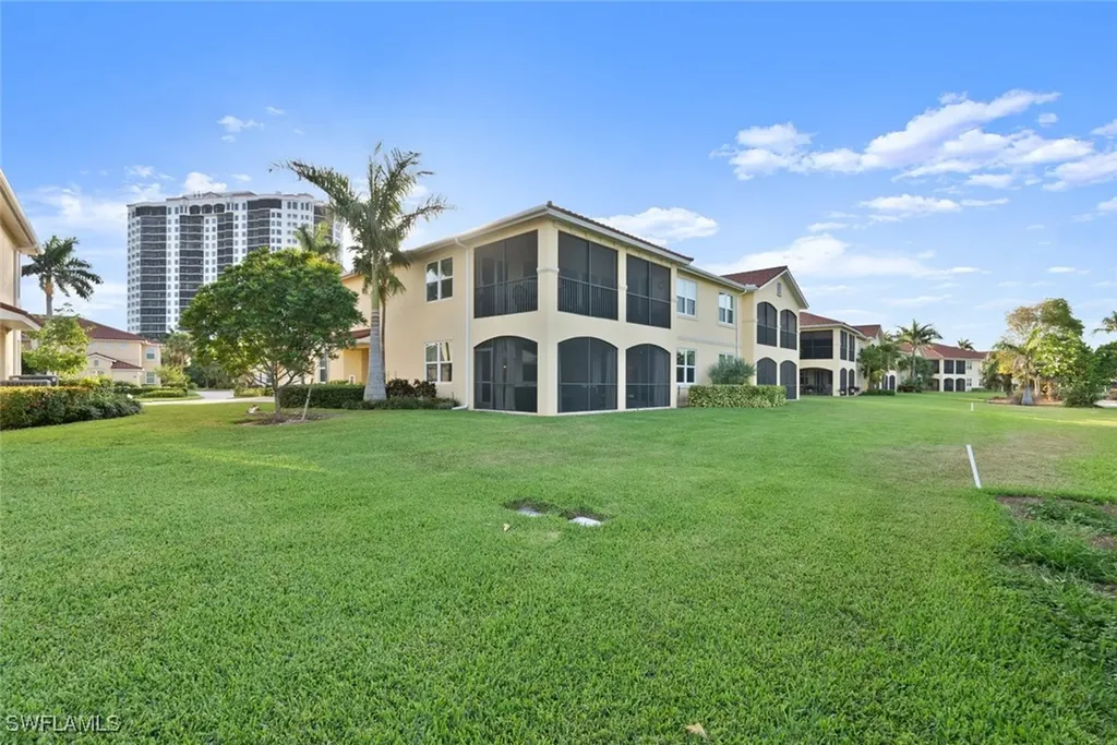 1286 Rialto Way Naples FL 34114