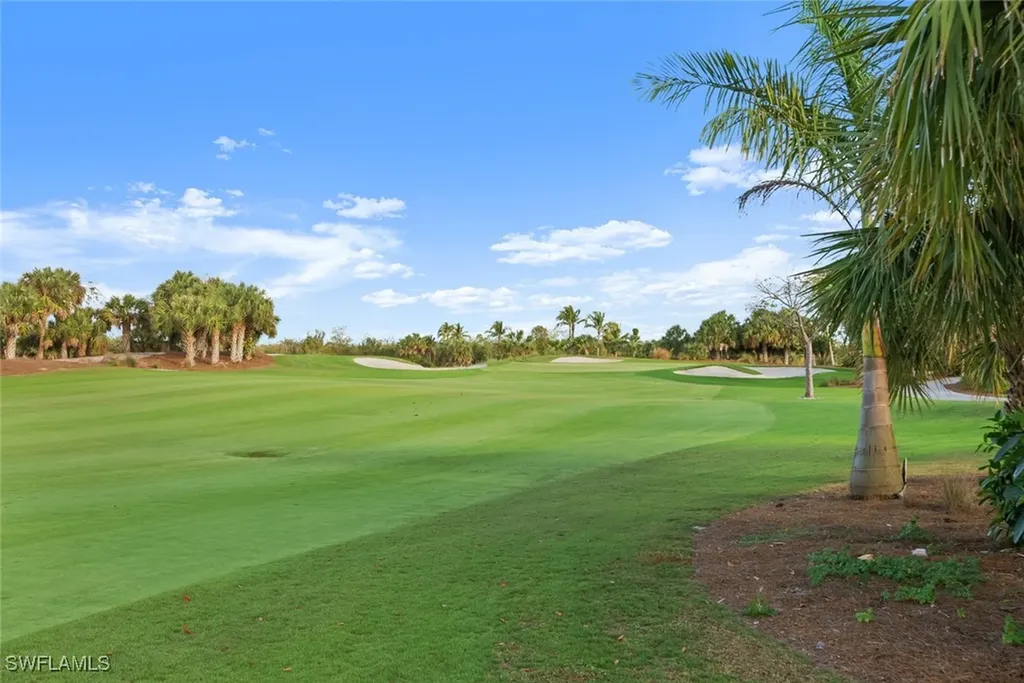 1286 Rialto Way Naples FL 34114