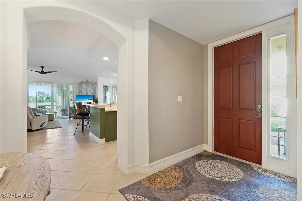 1286 Rialto Way Naples FL 34114