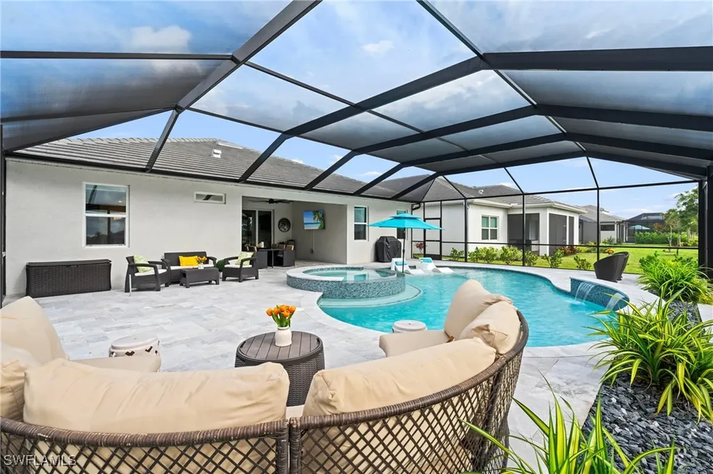 28140 Captiva Shell Loop Bonita Springs FL 34135