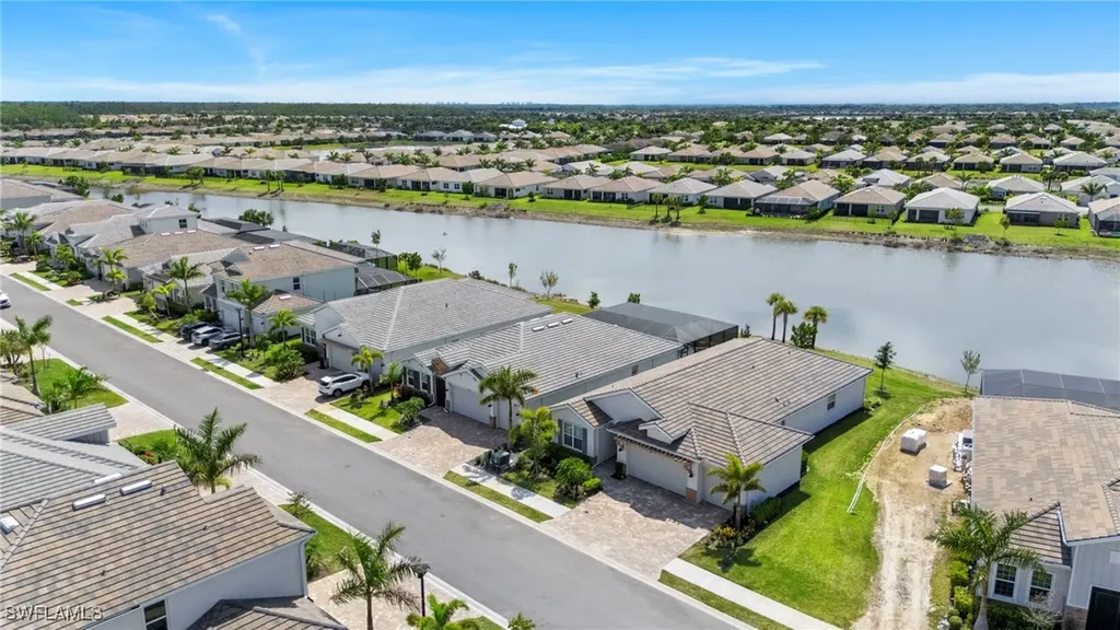 28140 Captiva Shell Loop Bonita Springs FL 34135