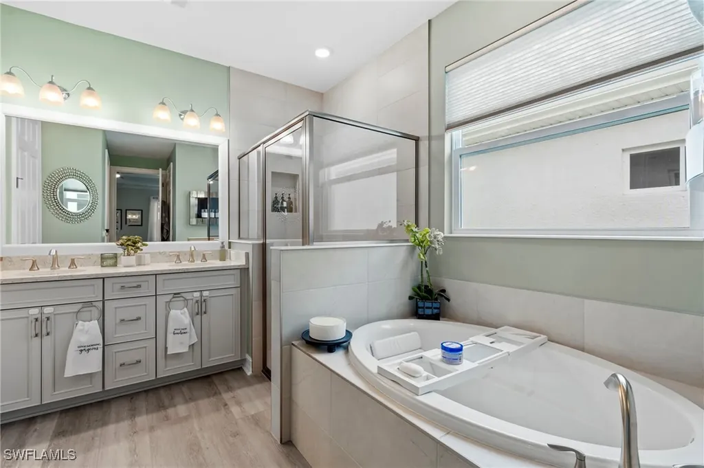 28140 Captiva Shell Loop Bonita Springs FL 34135