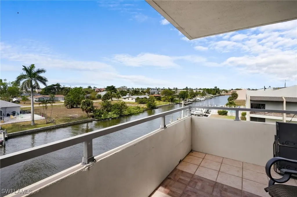 1766 Cape Coral Parkway E Cape Coral FL 33904