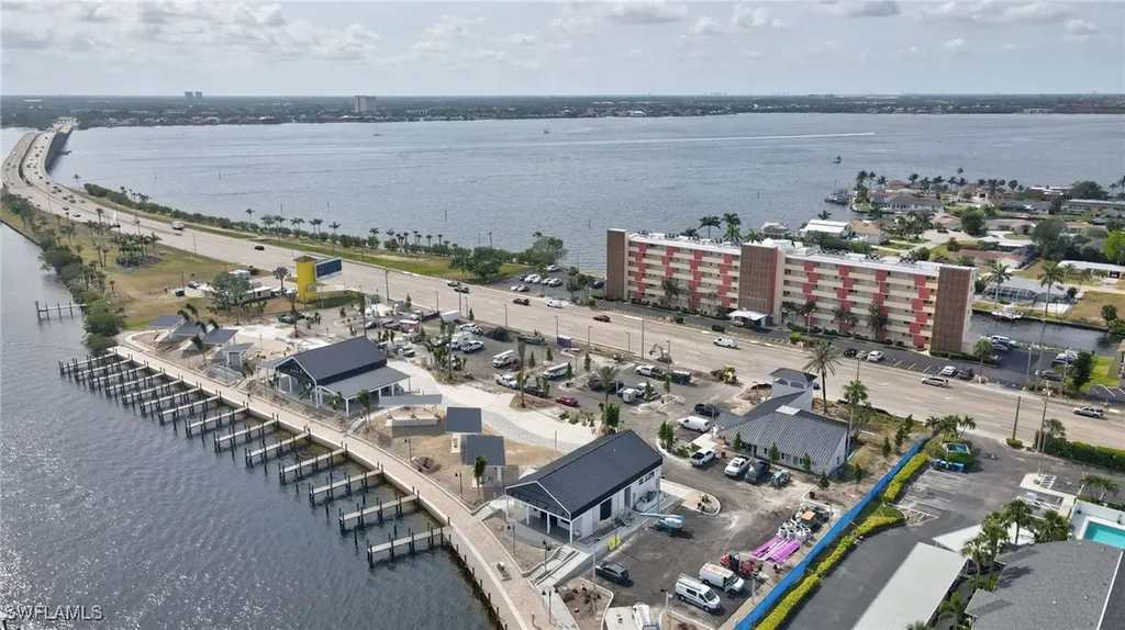 1766 Cape Coral Parkway E Cape Coral FL 33904