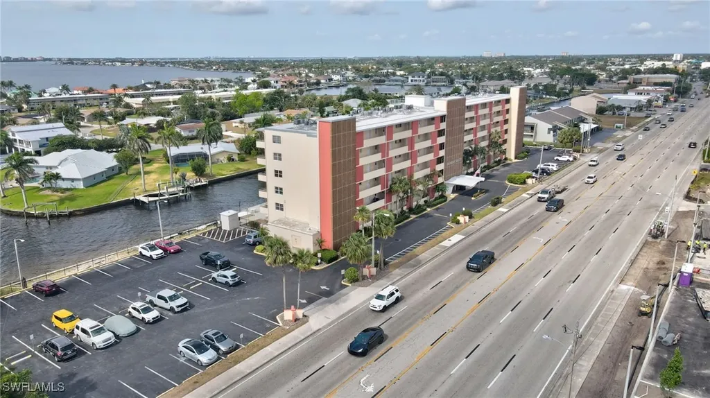 1766 Cape Coral Parkway E Cape Coral FL 33904