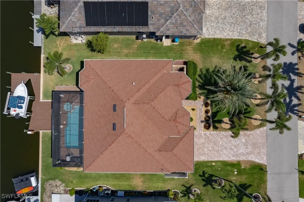 5228 SW 8th Court Cape Coral FL 33914
