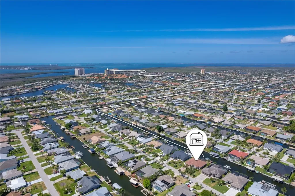5228 SW 8th Court Cape Coral FL 33914