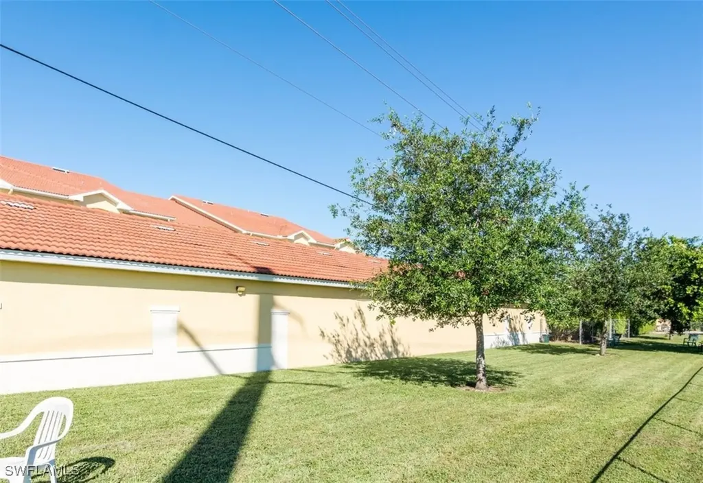 4635 Saint Croix Lane Naples FL 34109