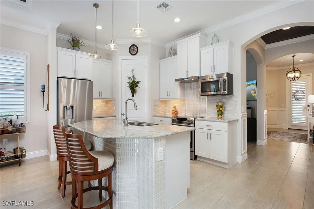 1406 Redona Way Naples FL 34113