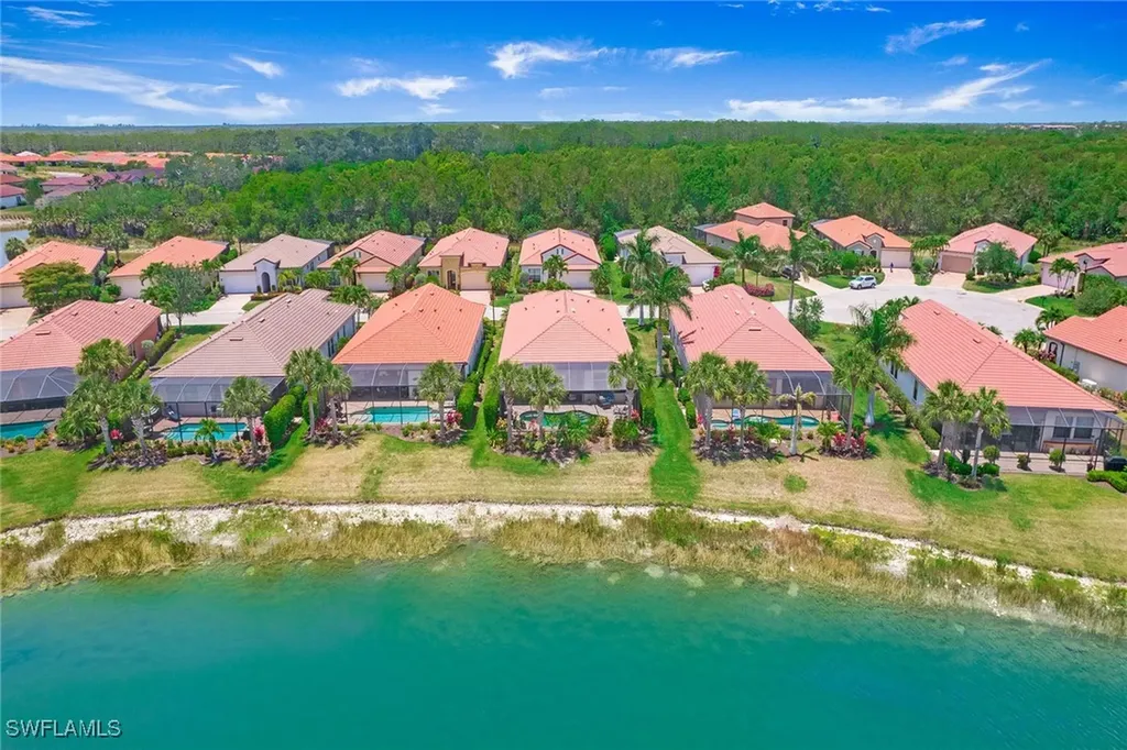 1406 Redona Way Naples FL 34113