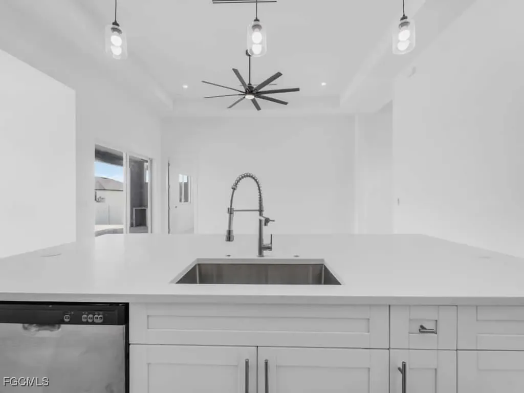 4313 NW 34th Terrace Cape Coral FL 33993