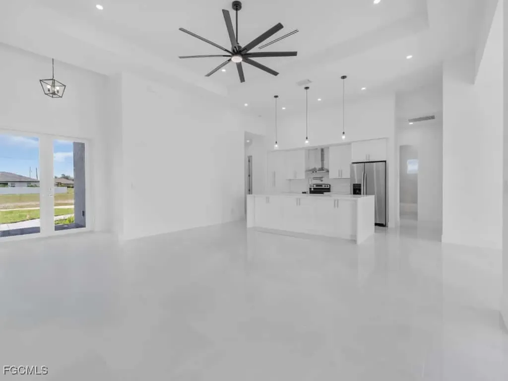 4313 NW 34th Terrace Cape Coral FL 33993