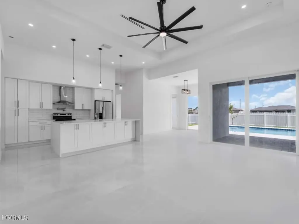 4313 NW 34th Terrace Cape Coral FL 33993