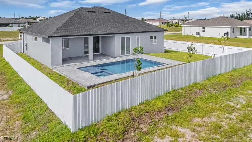 4313 NW 34th Terrace Cape Coral FL 33993