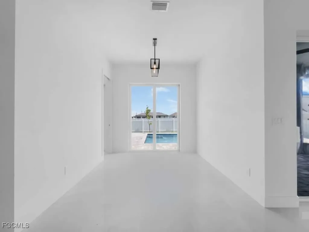 4313 NW 34th Terrace Cape Coral FL 33993