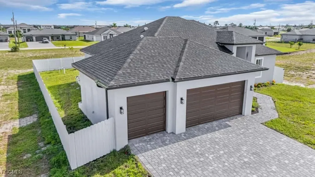 4313 NW 34th Terrace Cape Coral FL 33993