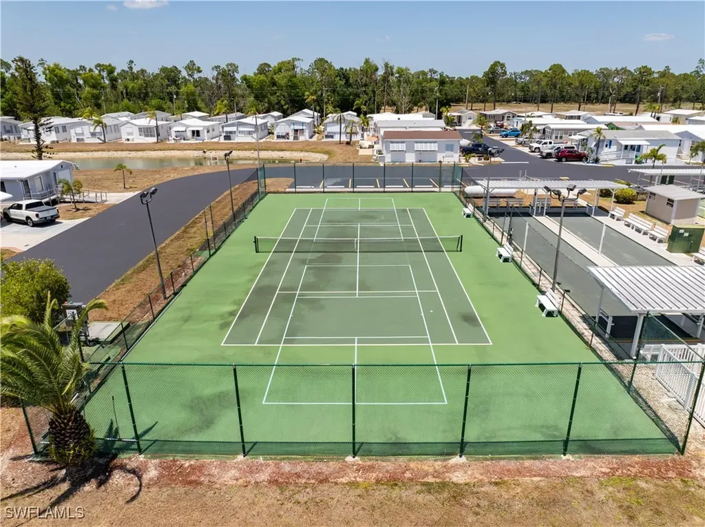 242 Caravan Circle North Fort Myers FL 33903