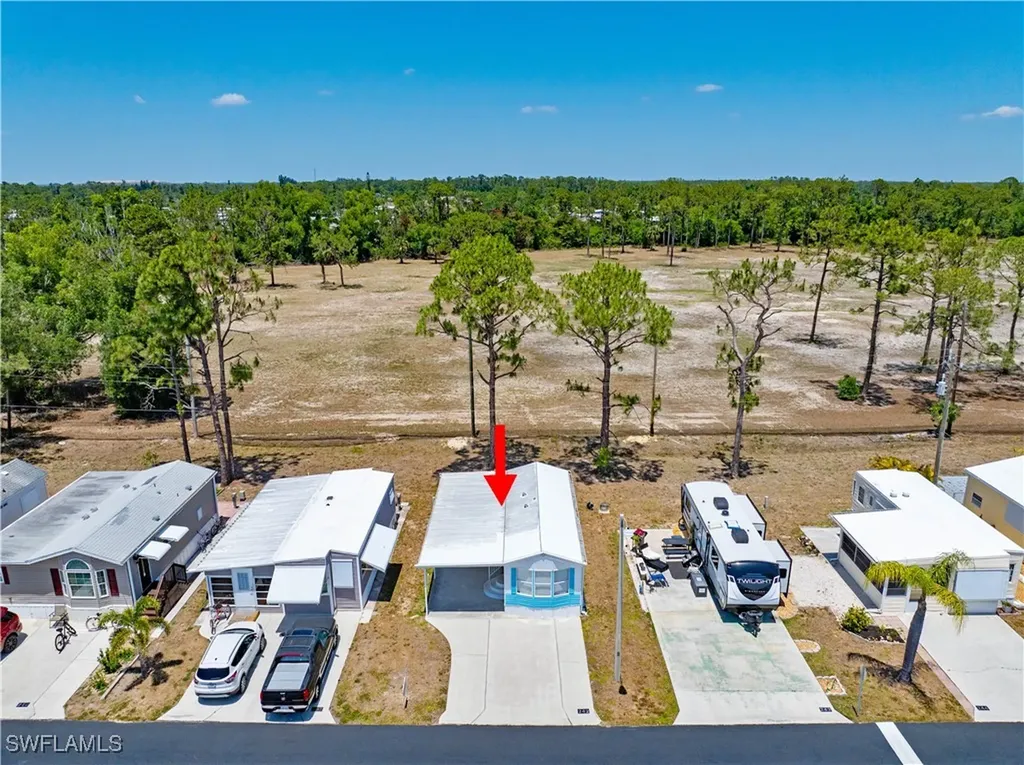 242 Caravan Circle North Fort Myers FL 33903
