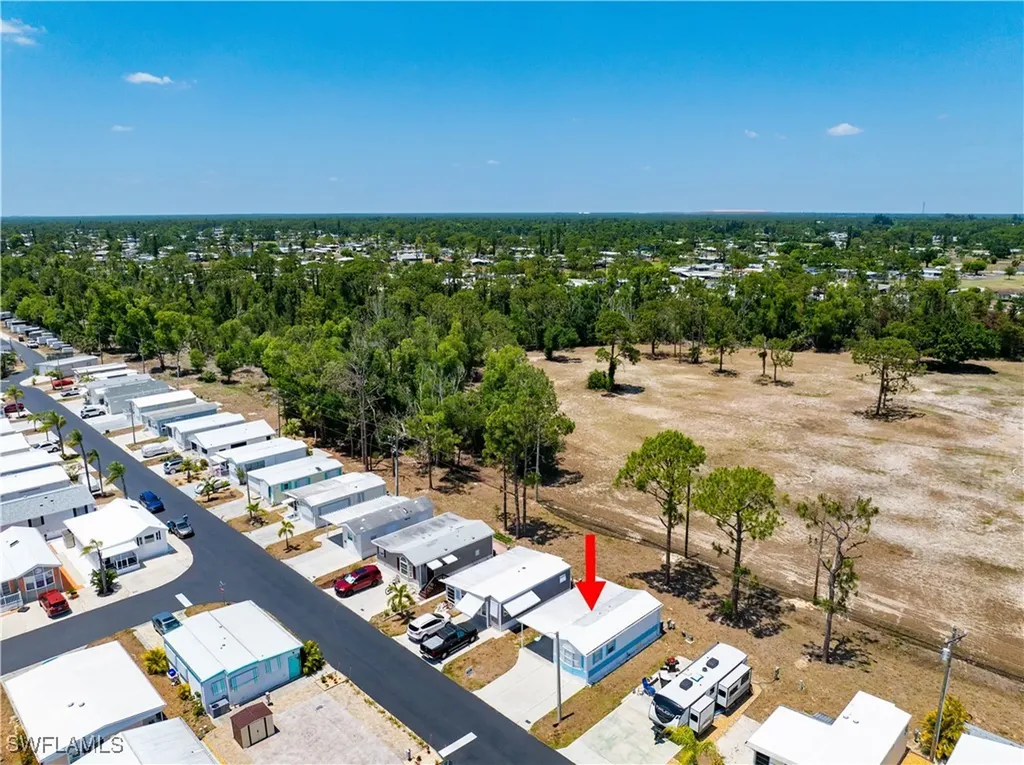 242 Caravan Circle North Fort Myers FL 33903