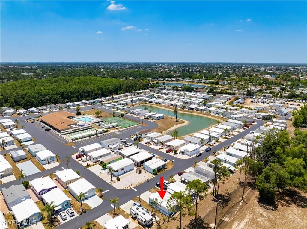 242 Caravan Circle North Fort Myers FL 33903
