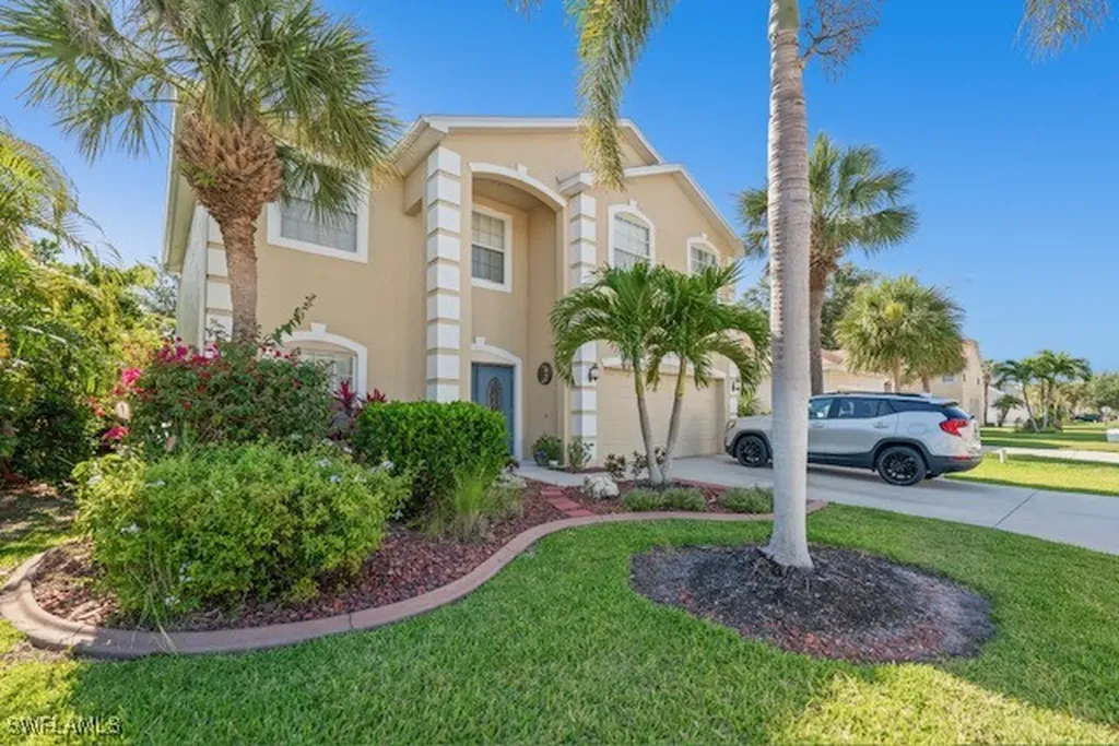 9379 Gladiolus Preserve Circle Fort Myers FL 33908