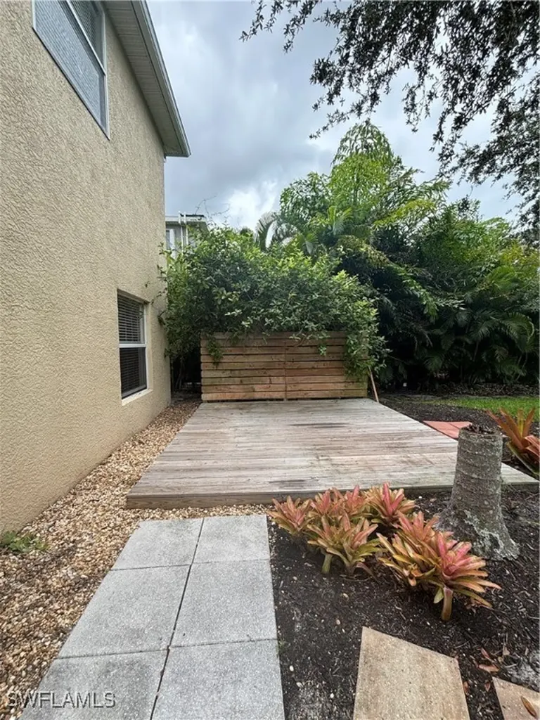 9379 Gladiolus Preserve Circle Fort Myers FL 33908