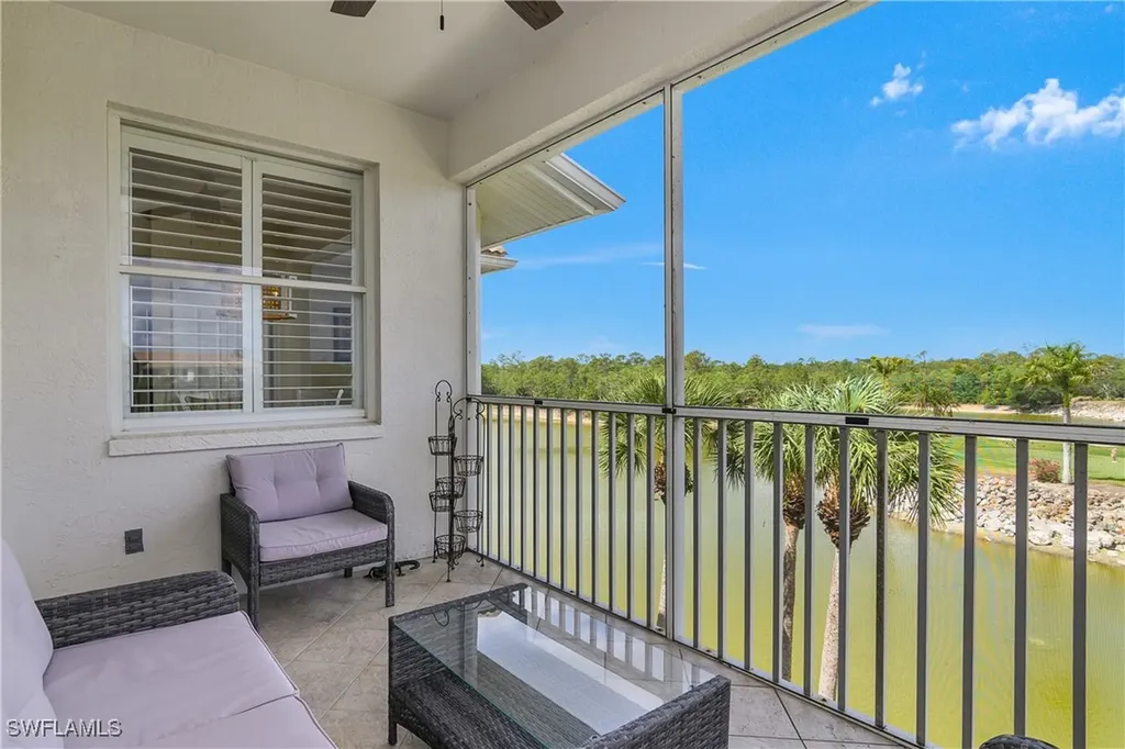 7505 Stoneybrook Drive Naples FL 34112