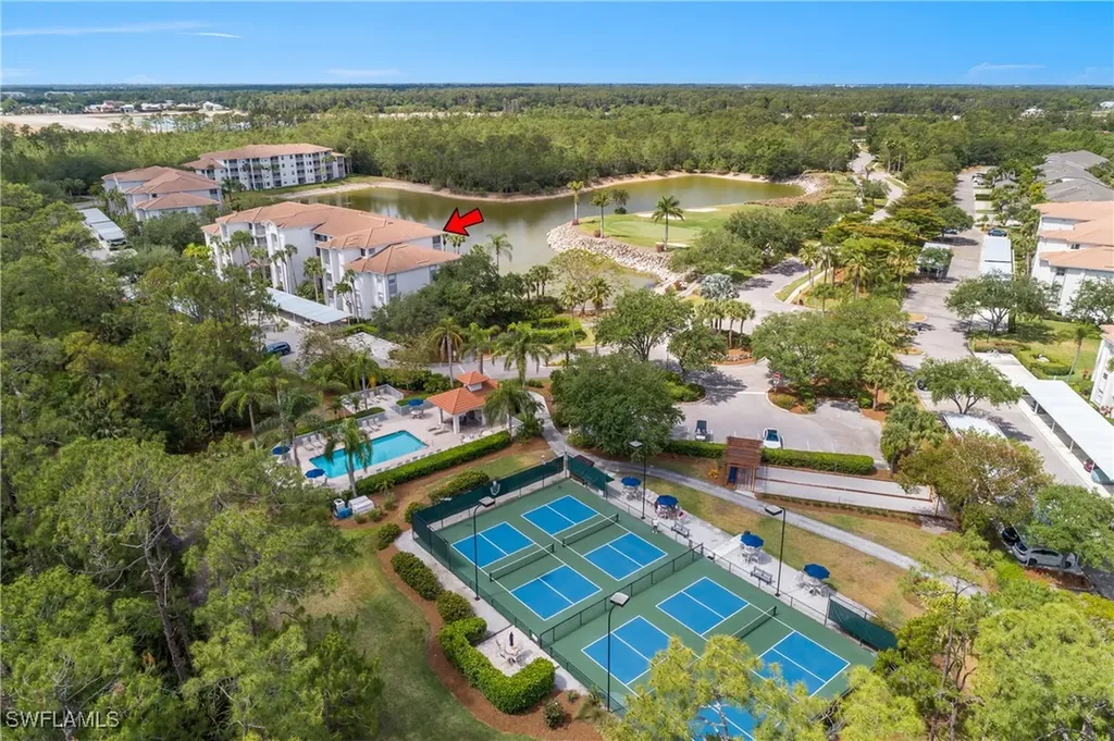 7505 Stoneybrook Drive Naples FL 34112