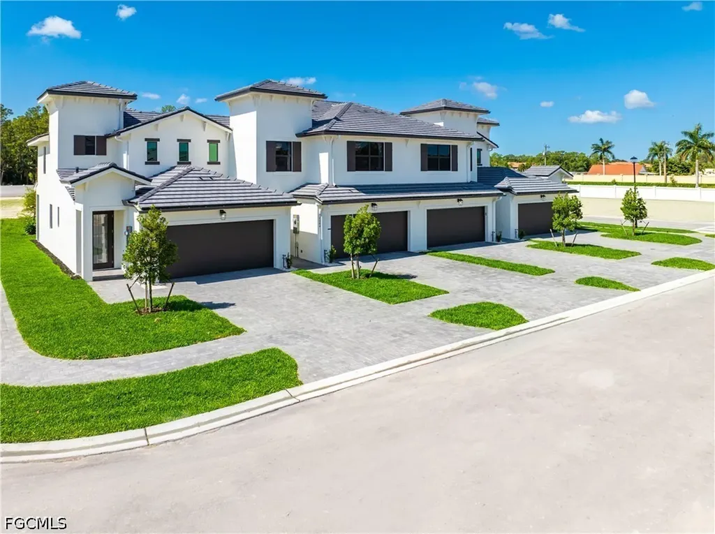6093 Barbara Circle Naples FL 34112