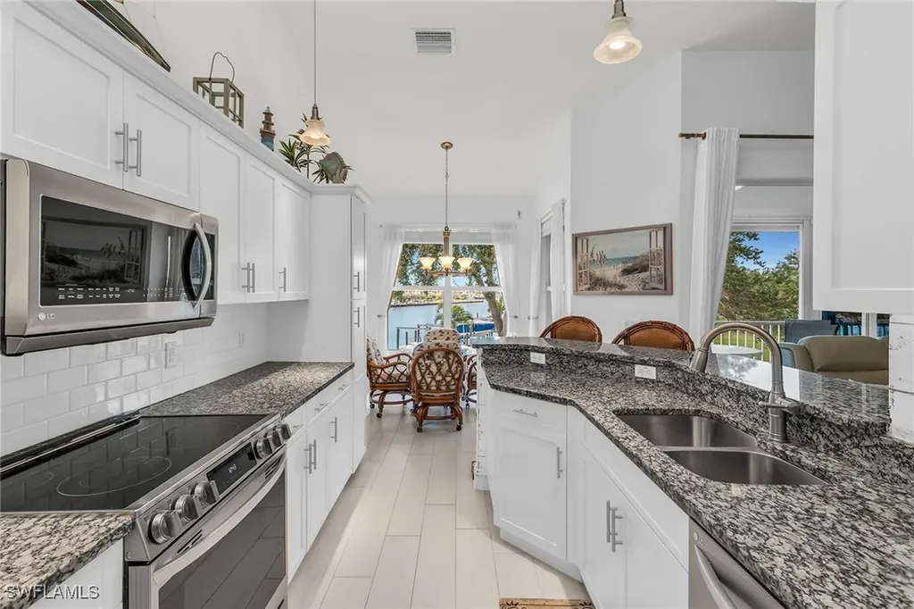 275 Cays Drive Naples FL 34114