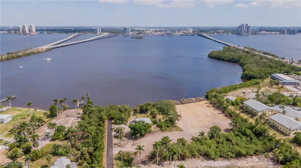 1059 River Road North Fort Myers FL 33903