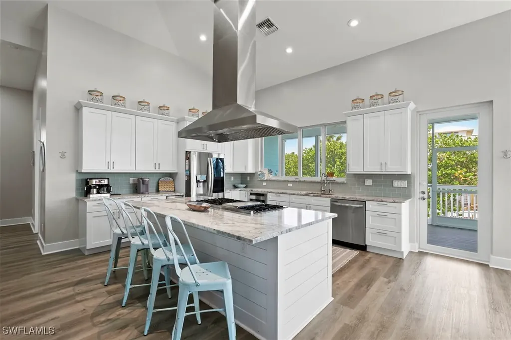 4540 Seair Lane Upper Captiva FL 33924