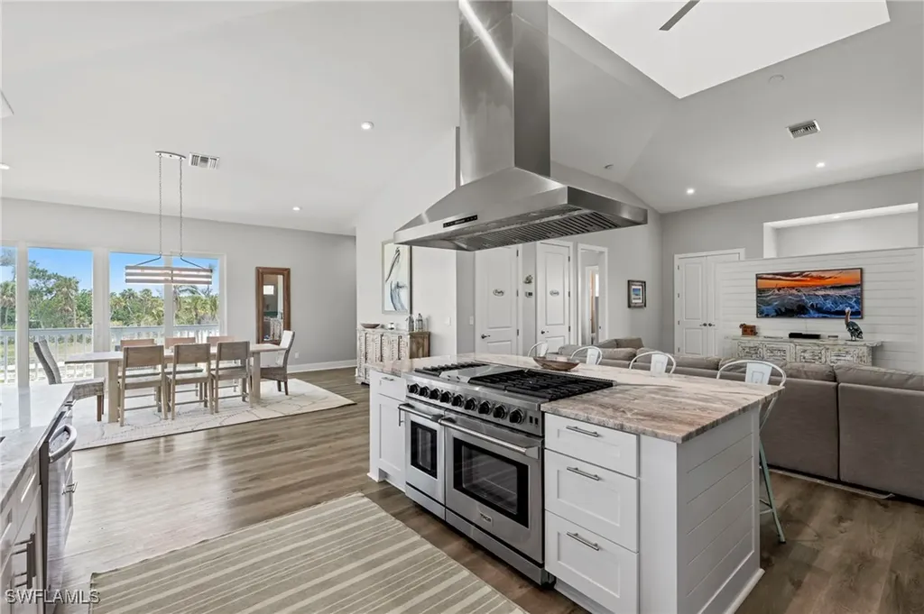 4540 Seair Lane Upper Captiva FL 33924