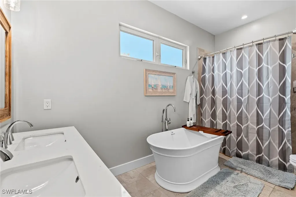 4540 Seair Lane Upper Captiva FL 33924