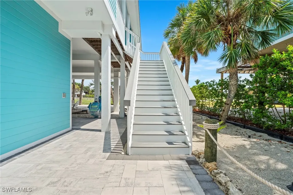 4540 Seair Lane Upper Captiva FL 33924