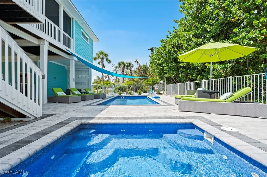 4540 Seair Lane Upper Captiva FL 33924