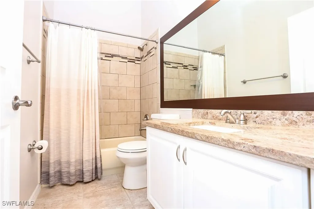 5145 Cobble Creek Court Naples FL 34110