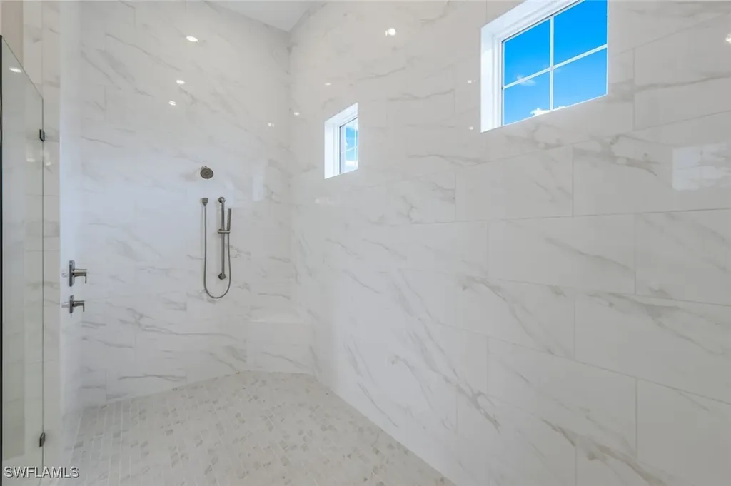 15460 Turin Drive Naples FL 34114