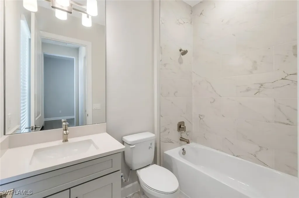 15460 Turin Drive Naples FL 34114