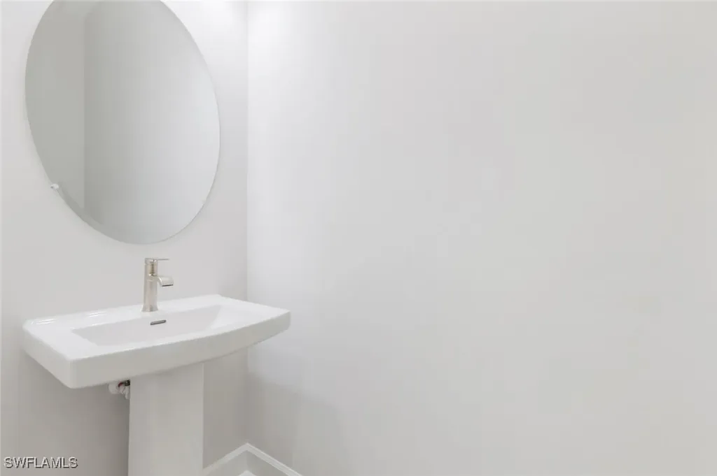 15460 Turin Drive Naples FL 34114