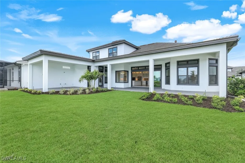 15460 Turin Drive Naples FL 34114