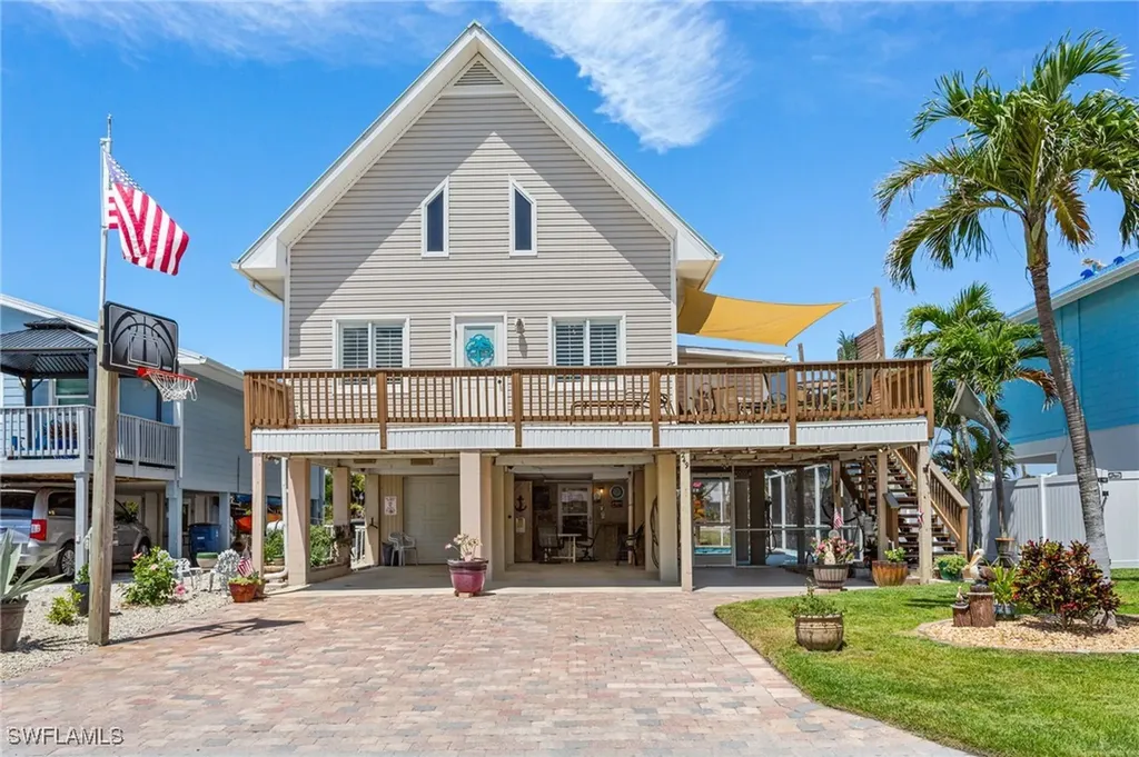 249 Pearl Street Fort Myers Beach FL 33931