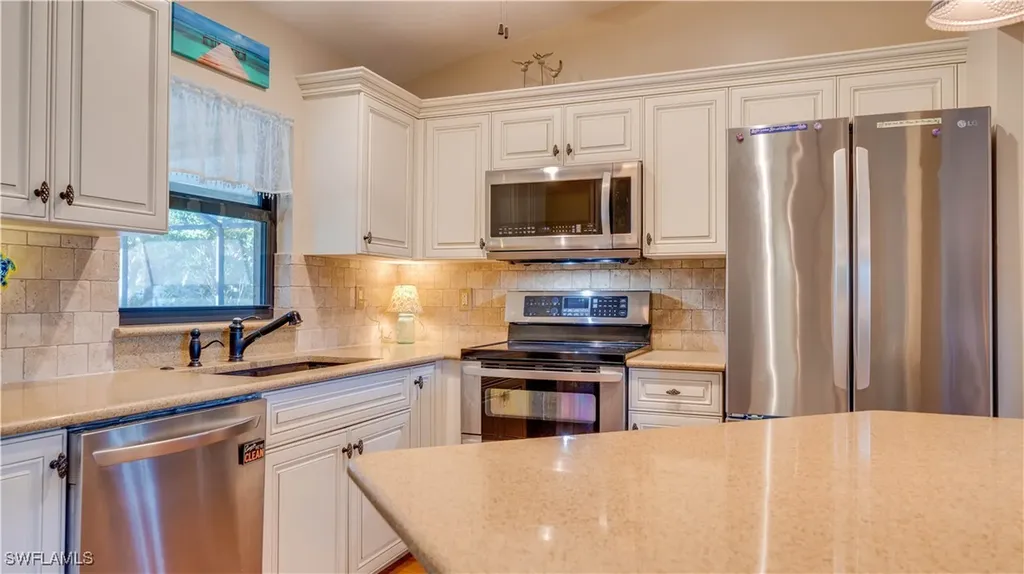 1017 SW 37th Lane Cape Coral FL 33914