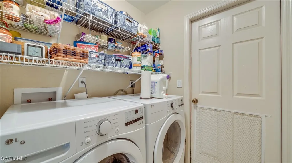 1017 SW 37th Lane Cape Coral FL 33914