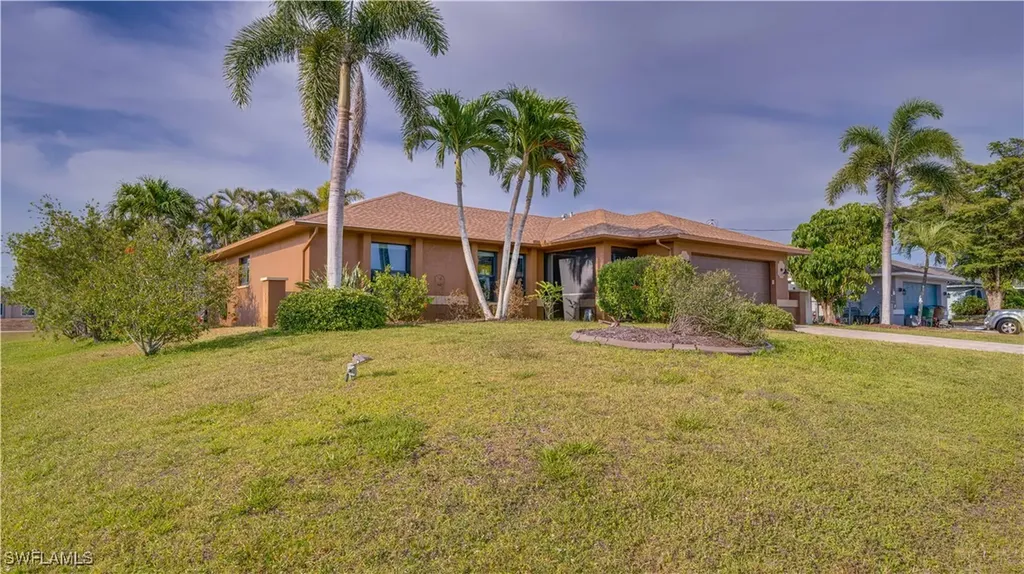 1017 SW 37th Lane Cape Coral FL 33914