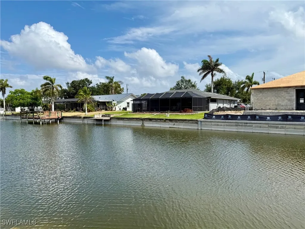 714 SW 39th Street Cape Coral FL 33914