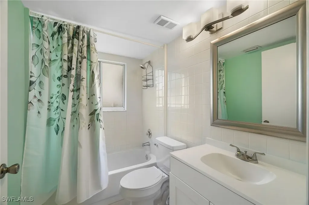 7706 Jewel Lane Naples FL 34109